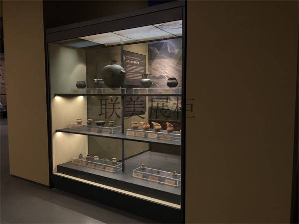 博物館展柜設(shè)計(jì)制作