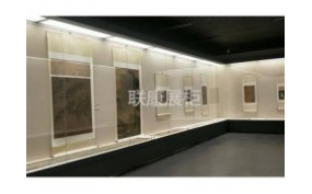 博物館展柜制作廠(chǎng)家怎么選？7大黃金法則揭秘行業(yè)真相